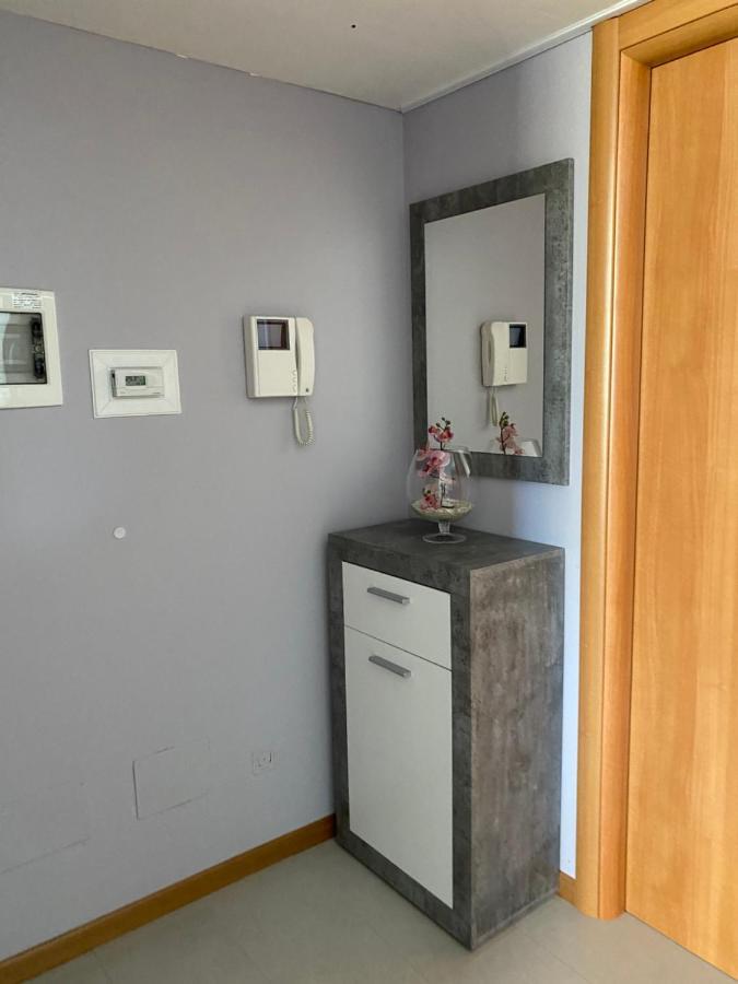 Appartement Moro Nest à Monvalle Extérieur photo